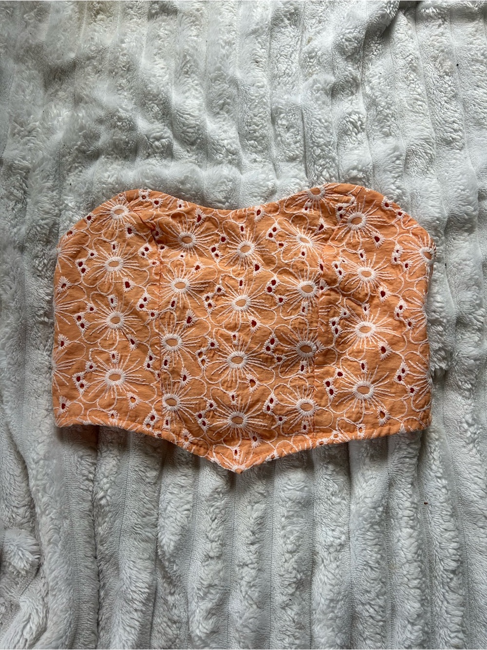 SHEIN Orange Eyelet Lace Strapless Crop Top